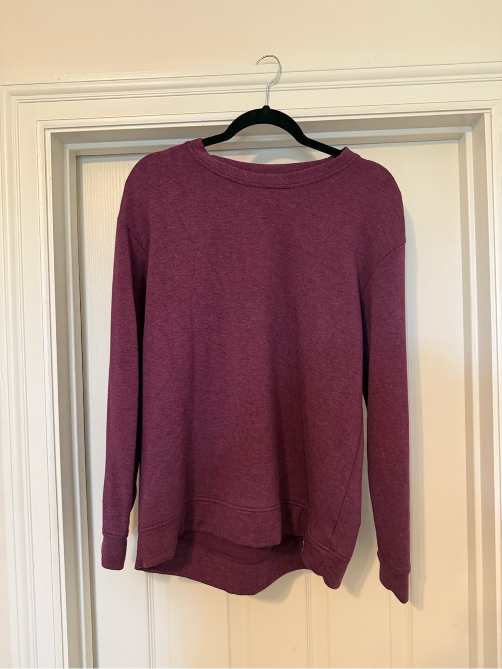 Women’s long sleeve top